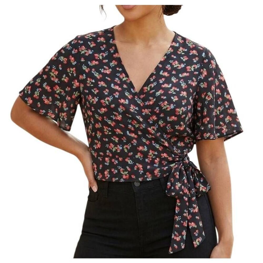 Forever 21 black & red strawberry print crop wrap flutter sleeve top blouse 2X